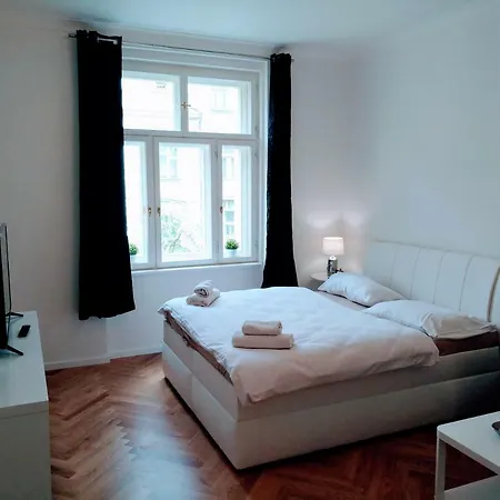 New Cozy Studio In The Center Of 아파트 *