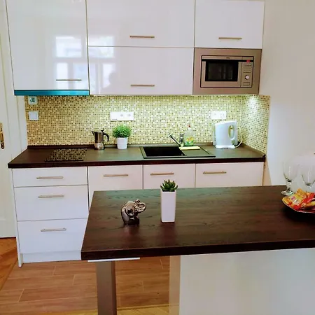 New Cozy Studio In The Center Of *