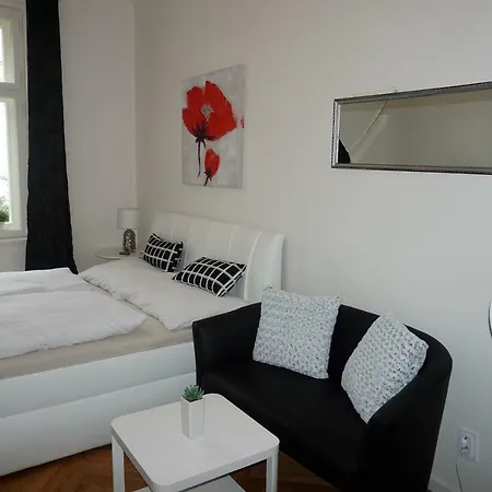 아파트 New Cozy Studio In The Center Of