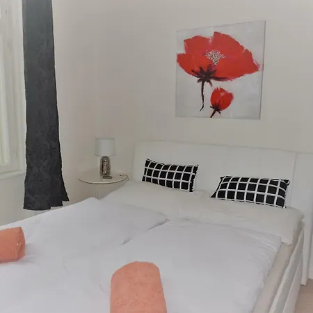 New Cozy Studio In The Center Of דירה *